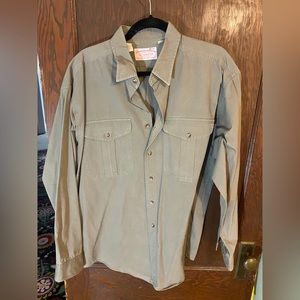Filson thick cotton button down - size L - Made in USA